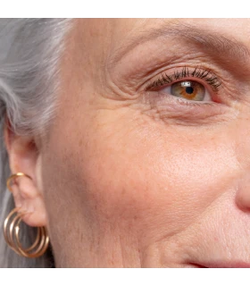 Même Cosmetics lápiz de ojos oncológico